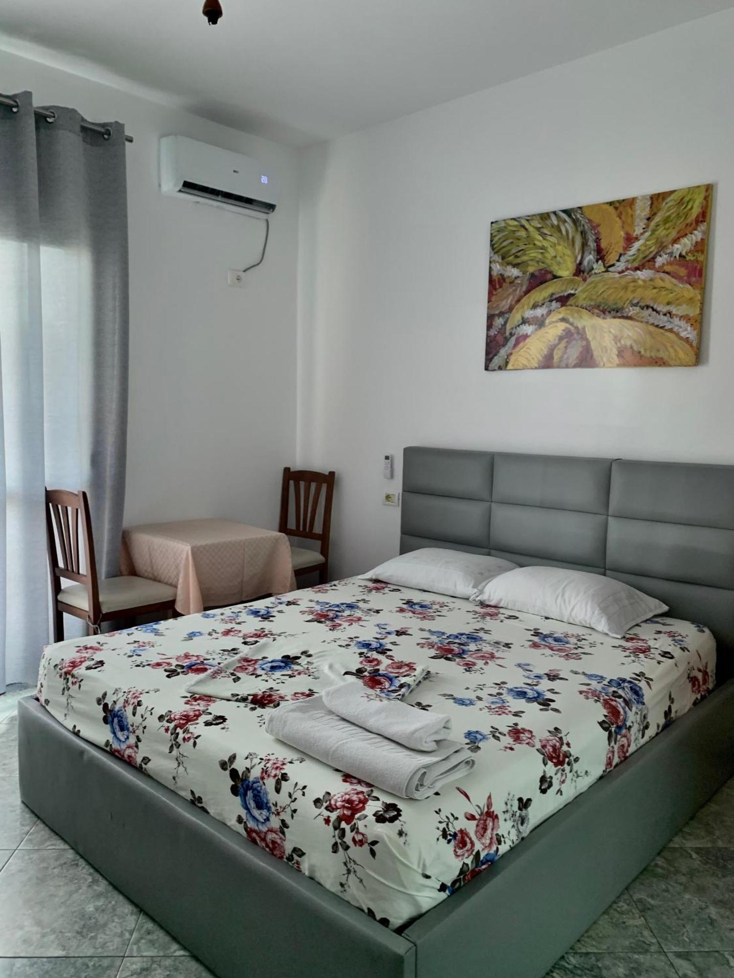 Serenade Beach Durrës 外观 照片