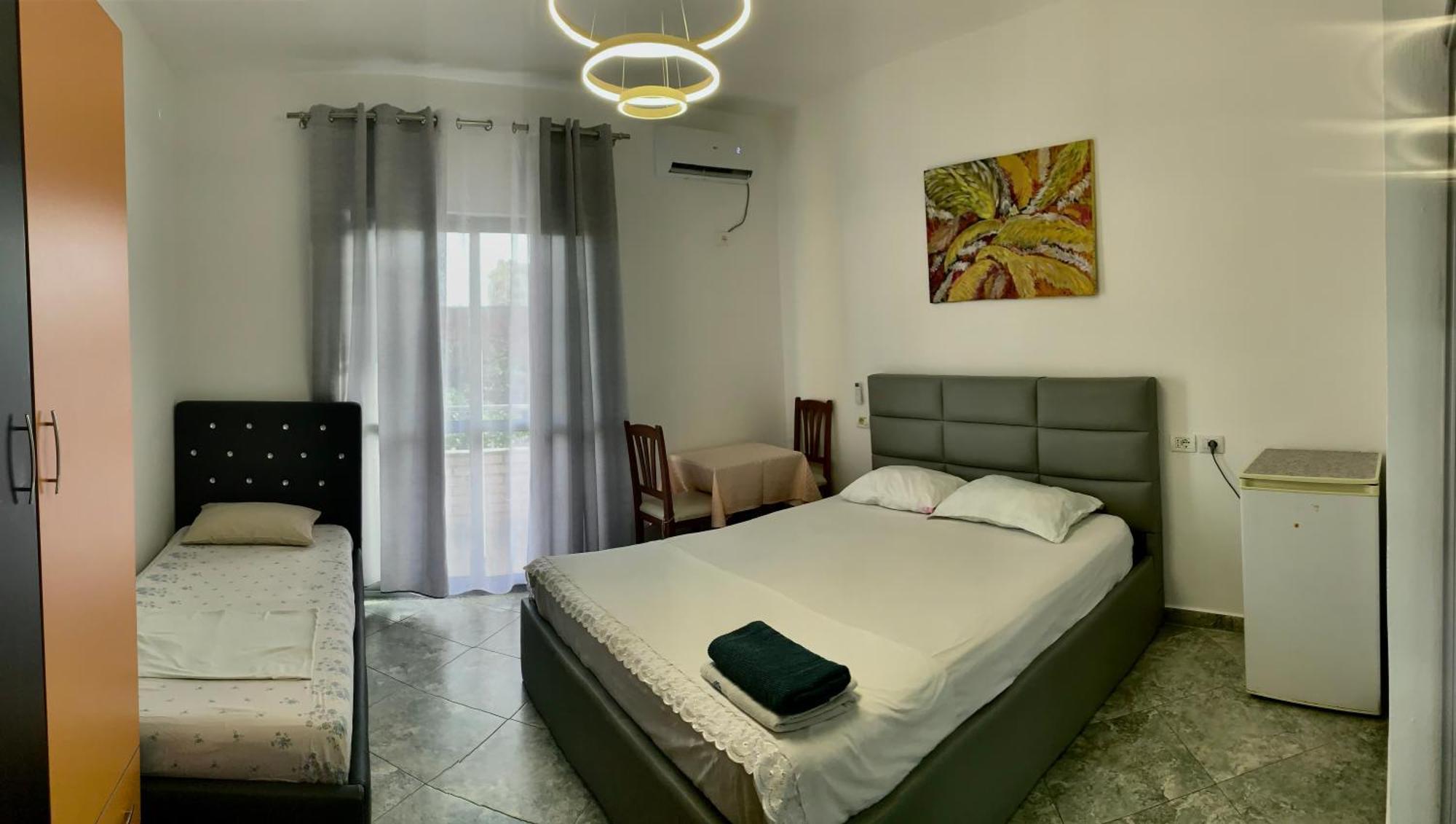Serenade Beach Durrës 外观 照片