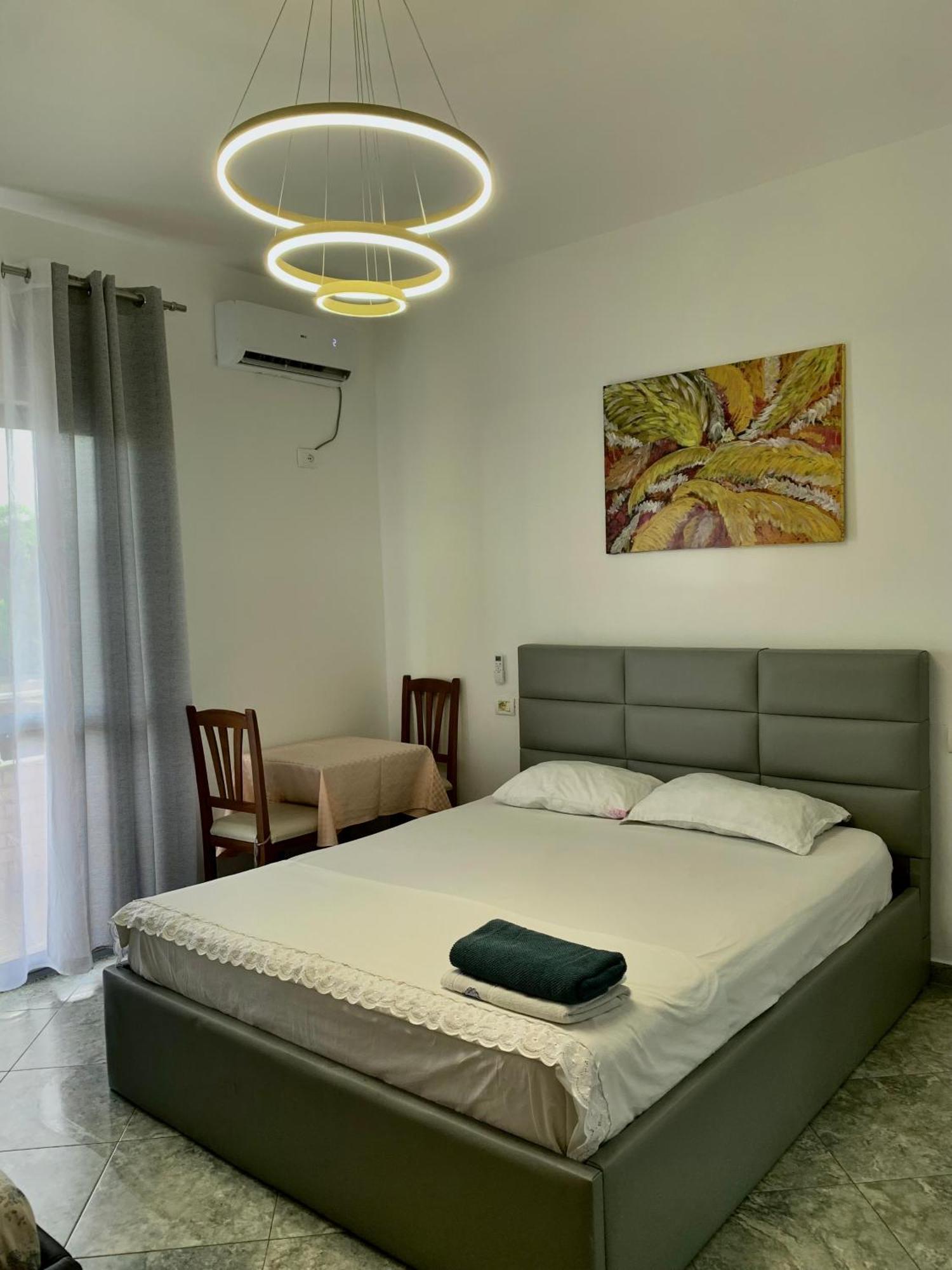 Serenade Beach Durrës 外观 照片